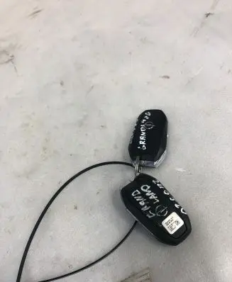 Opel Grandland X Ignition key/card 98161688zd