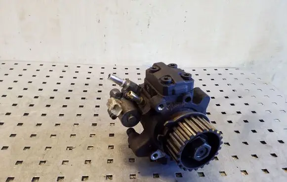 Peugeot 508 Fuel injection high pressure pump 9672605380