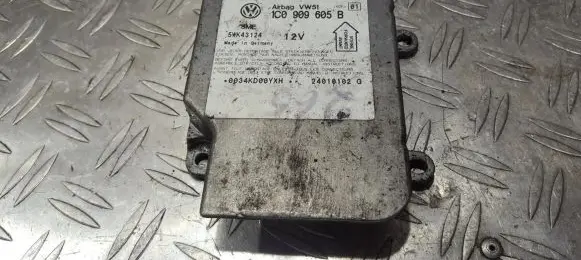 Volkswagen PASSAT B5.5 Airbag control unit/module 1c0909605b 5wk43124