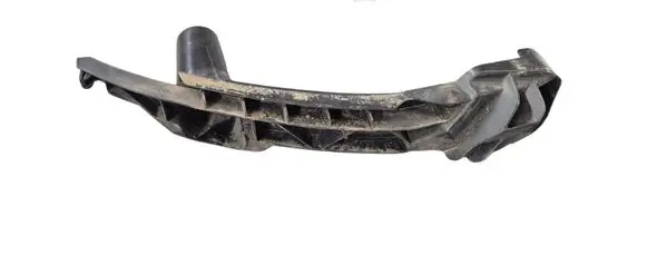 Front bumper mounting bracket