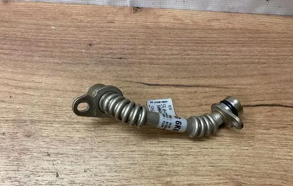 Ford Puma Turbo turbocharger oiling pipe/hose H6BG6K677AB