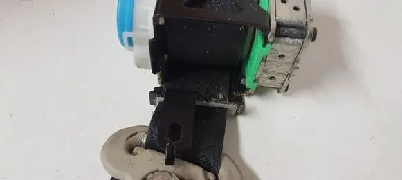 Mazda 6 Front seatbelt 1052235 1063728