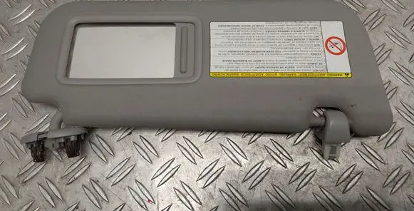 Toyota Yaris Sun visor