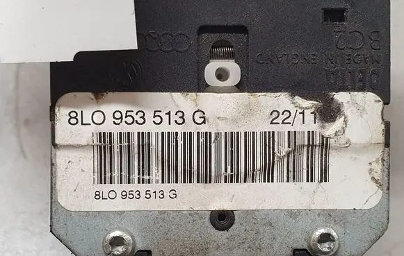 Volkswagen Golf IV Indicator stalk 8L0953513G