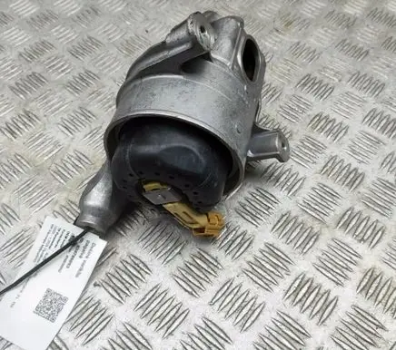 Audi Q5 SQ5 FY Engine mount bracket 8B3199372BQ