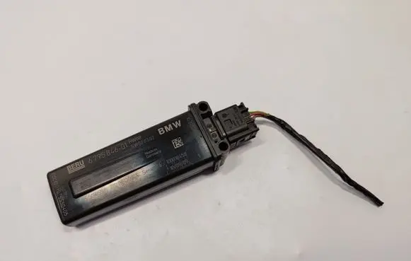 BMW M3 Tire pressure control unit 6795846 36106795846 36106868194