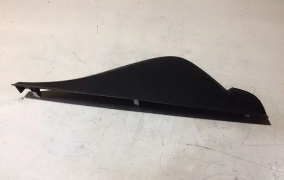 Dashboard lower bottom trim panel