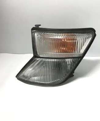 Nissan Patrol Y61 Front indicator light 9155 3408