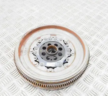 Volkswagen Arteon Flywheel 06K105266AC
