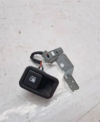 Hyundai Santa Fe Fuel tank opening switch 935552B000