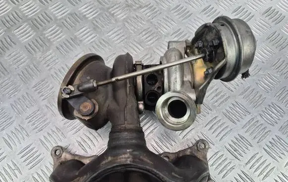 BMW 7 F01 F02 F03 F04 Turbo 7593023