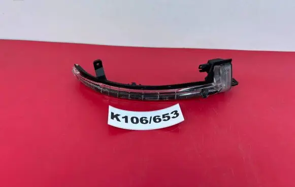 Volkswagen Touareg II Front indicator light 7P6949102