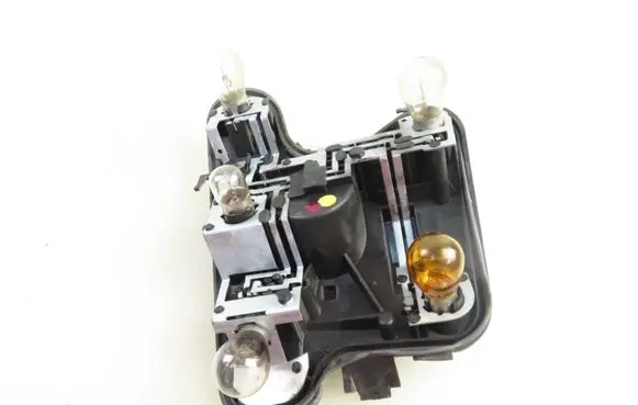 Audi A4 S4 B6 8E 8H Tail light bulb cover holder 153948