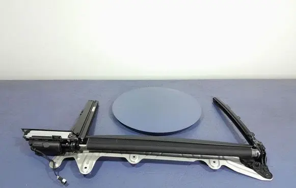 Parcel shelf load cover