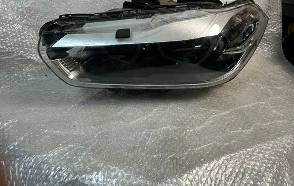 BMW X2 F39 Headlight/headlamp 5a1e0a7 90169864
