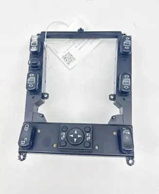 Mercedes-Benz ML W163 Electric window control switch A1638205110