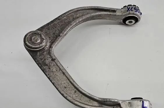 Volvo XC90 Front upper control arm/wishbone 313360630
