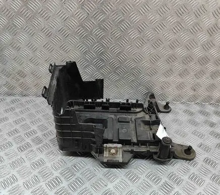 Volkswagen Sharan Battery box tray 1K0915333H