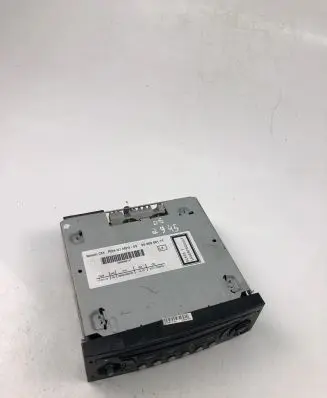 Peugeot Partner Radio/CD/DVD/GPS head unit 9666968177