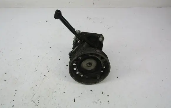Volvo XC60 Power steering pump 