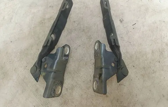 Citroen C5 Engine bonnet/hood hinges 9688215280 9688215380