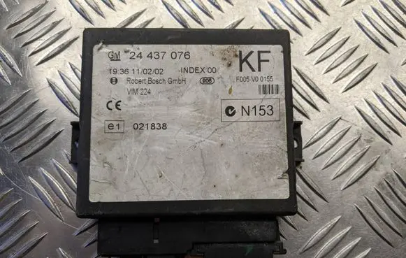 Opel Zafira A Comfort/convenience module F005V00155 24437076