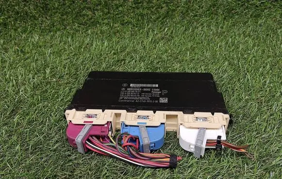 Mercedes-Benz C W205 Seat control module A2059007827 A2059016713 A2059028110