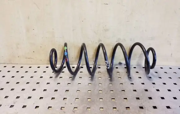 Peugeot 208 Rear coil spring