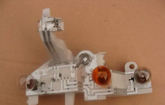 Tail light part