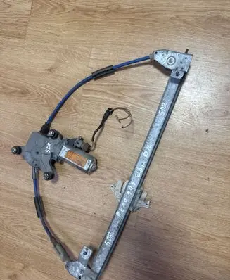Peugeot 406 Front door window regulator with motor 9615036880