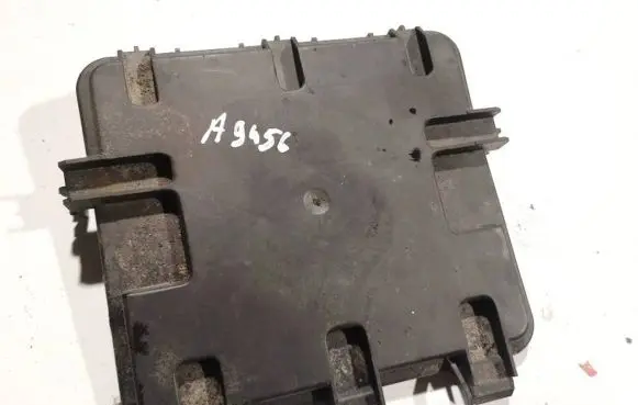 Skoda Octavia Mk1 (1U) Fuse box cover 1j0941365b