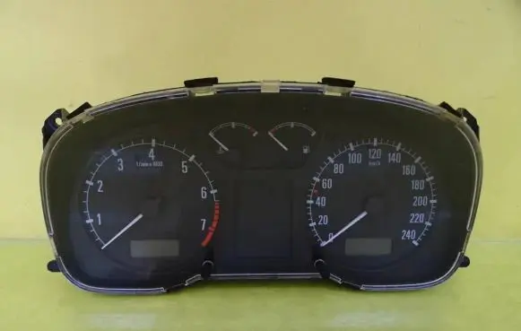 Skoda Octavia Mk1 (1U) Speedometer (instrument cluster) 1U1919034B