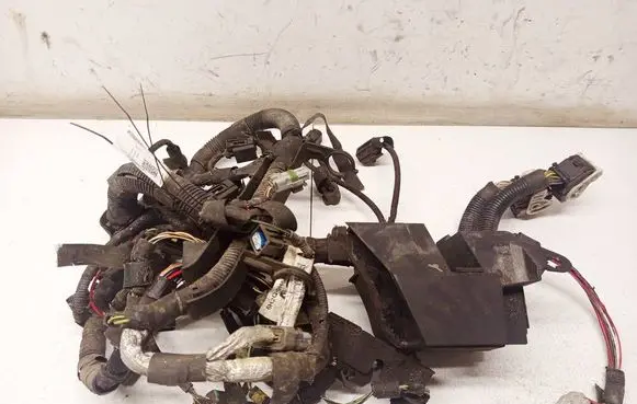 Land Rover Discovery 3 - LR3 Other wiring loom 4H2Q14B671AA