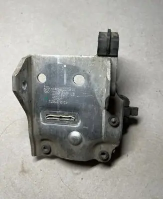 BMW 7 F01 F02 F03 F04 Bottom radiator support slam panel 7186513 7207151 7211161
