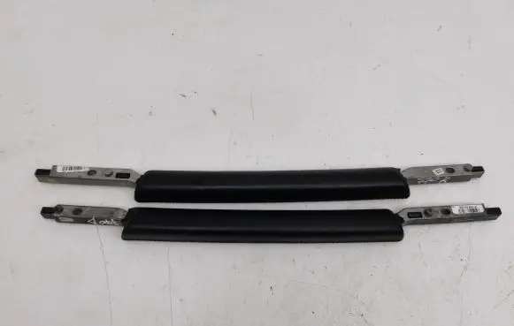 Mercedes-Benz ML W164 Center console decorative trim P16876097 P16876105
