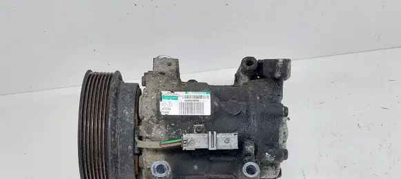 Renault Clio III Air conditioning (A/C) compressor (pump) 8200578856 SD67VBHF R134A