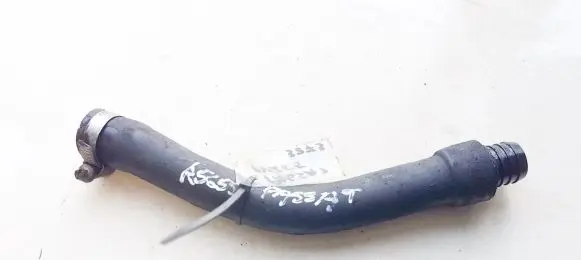 Volkswagen PASSAT B3 Engine coolant pipe/hose