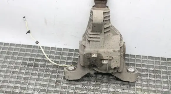 Volkswagen Touareg I Rear differential 0AB525015C