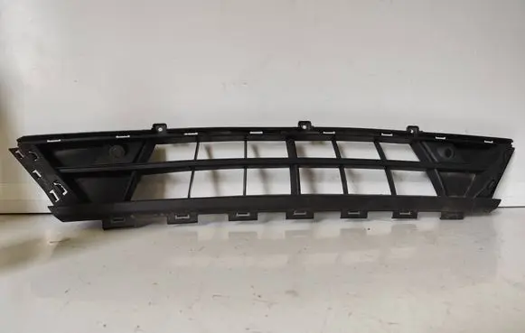 Ford Transit Custom Front bumper lower grill BK2117K946AA BK2T15K872