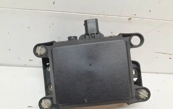 Peugeot 3008 I Distronic sensor radar 9673046780 9673171780
