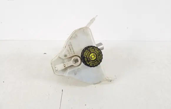 Mercedes-Benz C W205 Master brake cylinder A2054300002