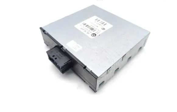 BMW X3 F25 Voltage converter inverter 9233143 6142923314302 8ES01013400