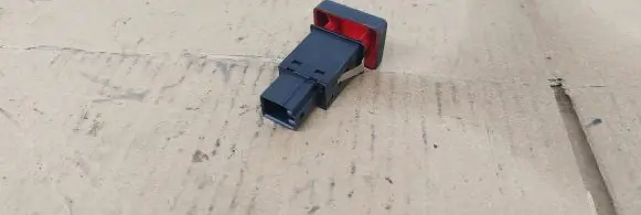 Audi A4 S4 B7 8E 8H Hazard light switch 8E0941509