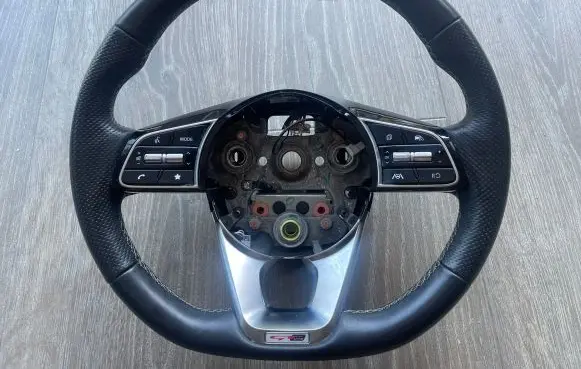 KIA Pro Cee'd III Steering wheel 56100J7440SA1