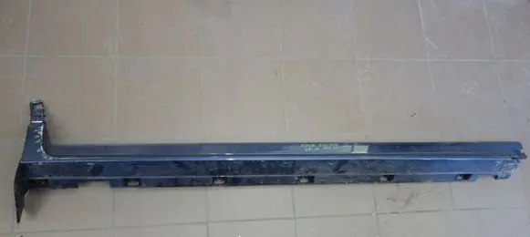 Ford Kuga III Sill LV4BS10154BE5JCT