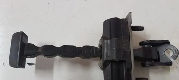 Peugeot 308 Rear door check strap stopper