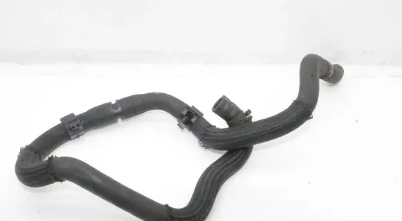 Lexus CT 200H Engine coolant pipe/hose