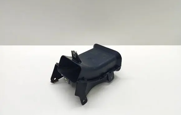 BMW 5 E60 E61 Air intake duct part 7203963 51757203963 748506