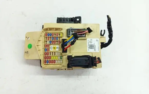 KIA Optima Fuse box set 91950-D4050