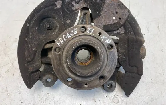 Toyota ProAce City Front wheel hub 9825606680